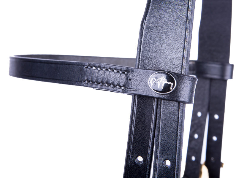 HERMANOS GOMEZ Cortesia-Zaum - Schwarz