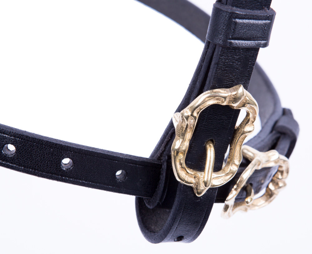 HERMANOS GOMEZ Cortesia-Zaum - Schwarz